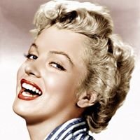 Marilyn and Hollywood divas chat bot